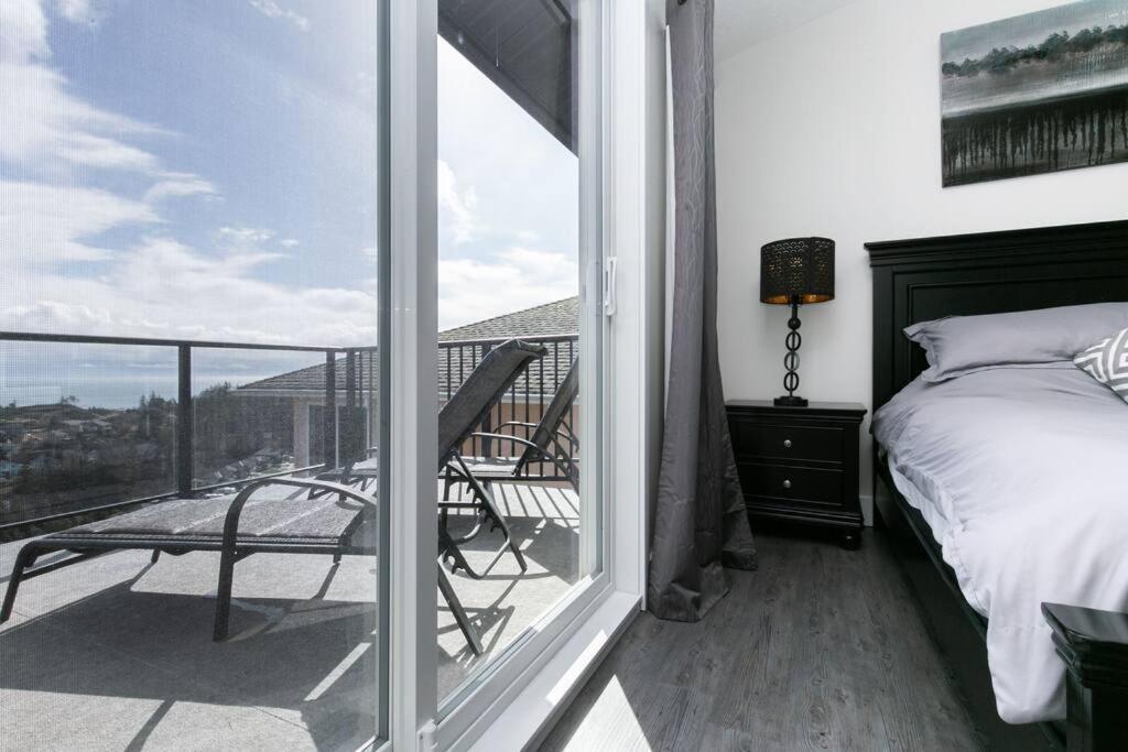Eagle'S View Penthouse Apartment Виктория Екстериор снимка