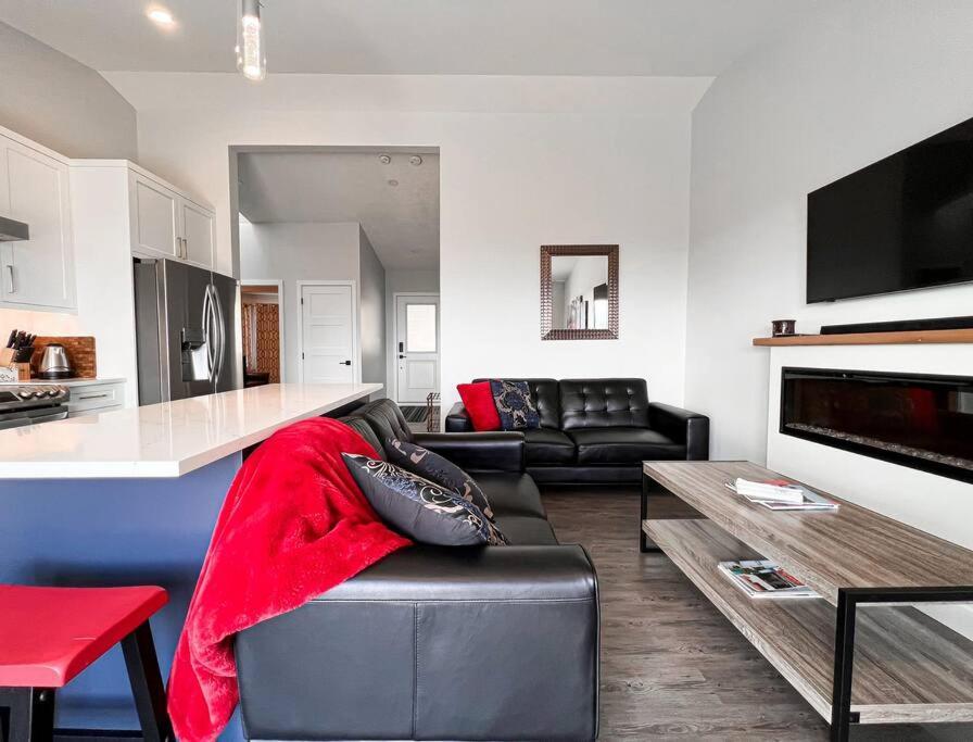 Eagle'S View Penthouse Apartment Виктория Екстериор снимка