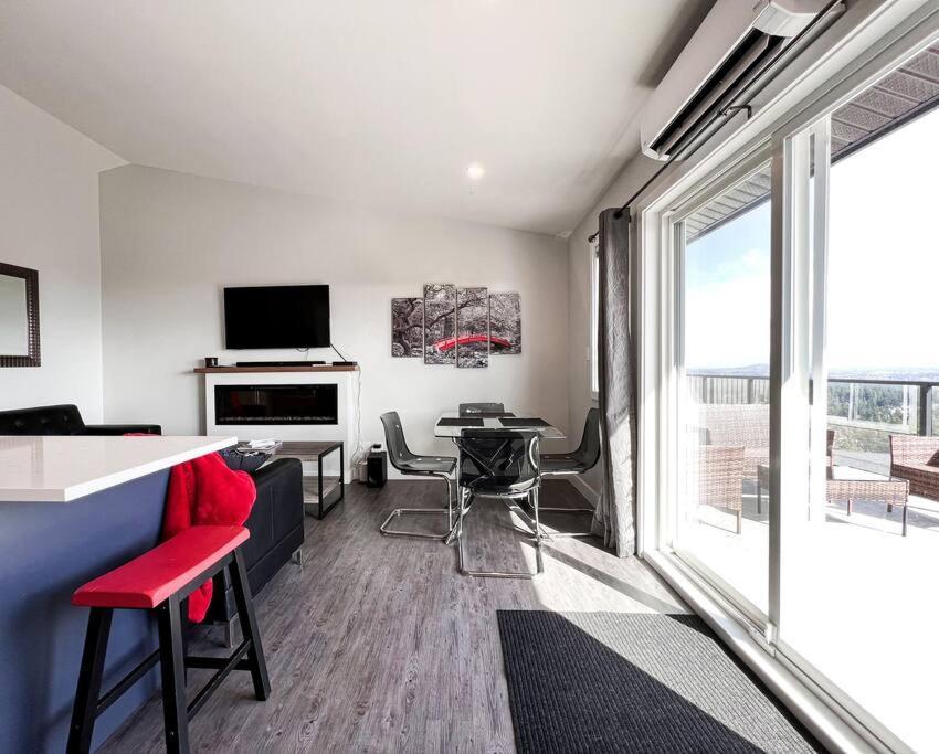 Eagle'S View Penthouse Apartment Виктория Екстериор снимка