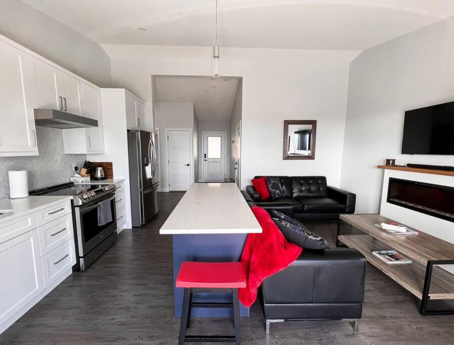 Eagle'S View Penthouse Apartment Виктория Екстериор снимка