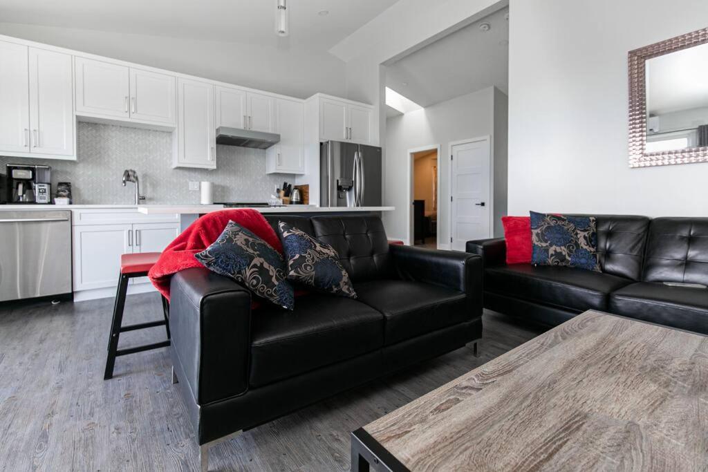 Eagle'S View Penthouse Apartment Виктория Екстериор снимка